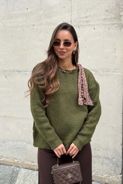 TRIKO NJE NGJYRESHE ME DETAJIN E SHALLIT PER FEMRA NE NGJYRE JESHILE - KLAUDIO FASHION