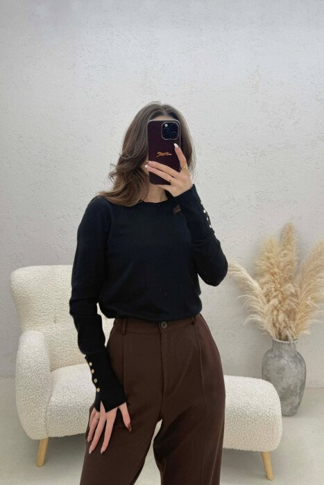 TRIKO NJE NGJYRESHE ME JAKE RRETHORE PER FEMRA NE NGJYRE TE ZEZE - 1