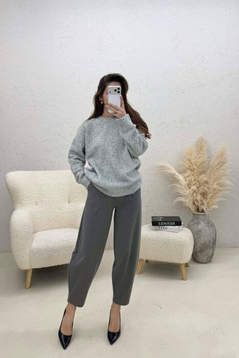 TRIKO NJE NGJYRSHE ME JAKE TE RRUMBULLAKET PER FEMRA NE NGJYRE GRI - KLAUDIO FASHION