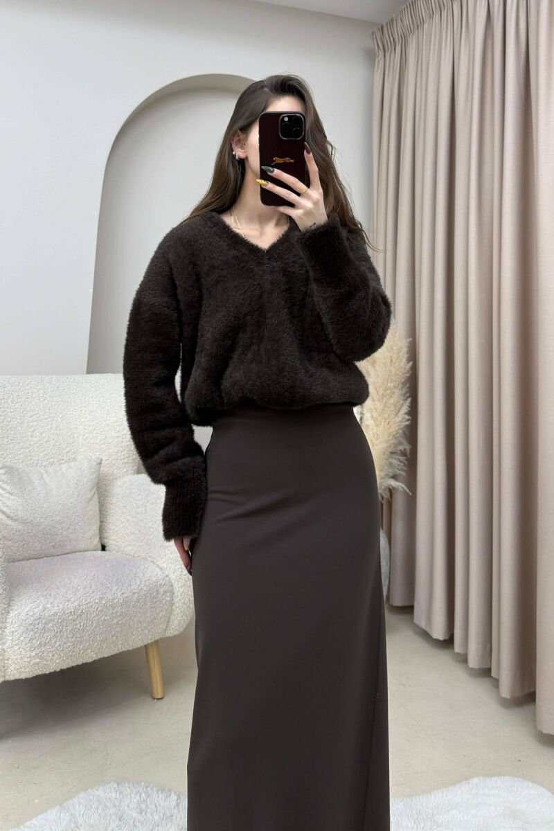 TRIKO NJE NGJYRESHE PER FEMRA NE NGJYRE KAFE TE ERRET - 3
