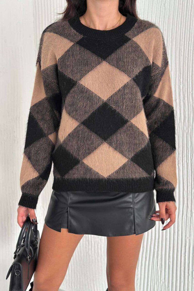 TRIKO SHUMËNGJYRËSHE PËR FEMRA - 4