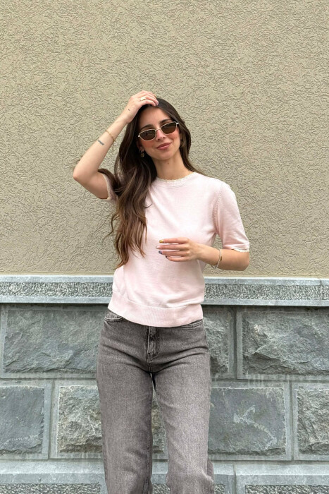 T-SHIRT ME DETAJ DANTELLE PER FEMRA NE NGJYRE BABY PINK - KLAUDIO FASHION