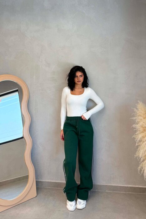 TUTA ME PUSH DHE VIJE ANESORE PER FEMRA NE NGJYRE JESHILE - KLAUDIO FASHION