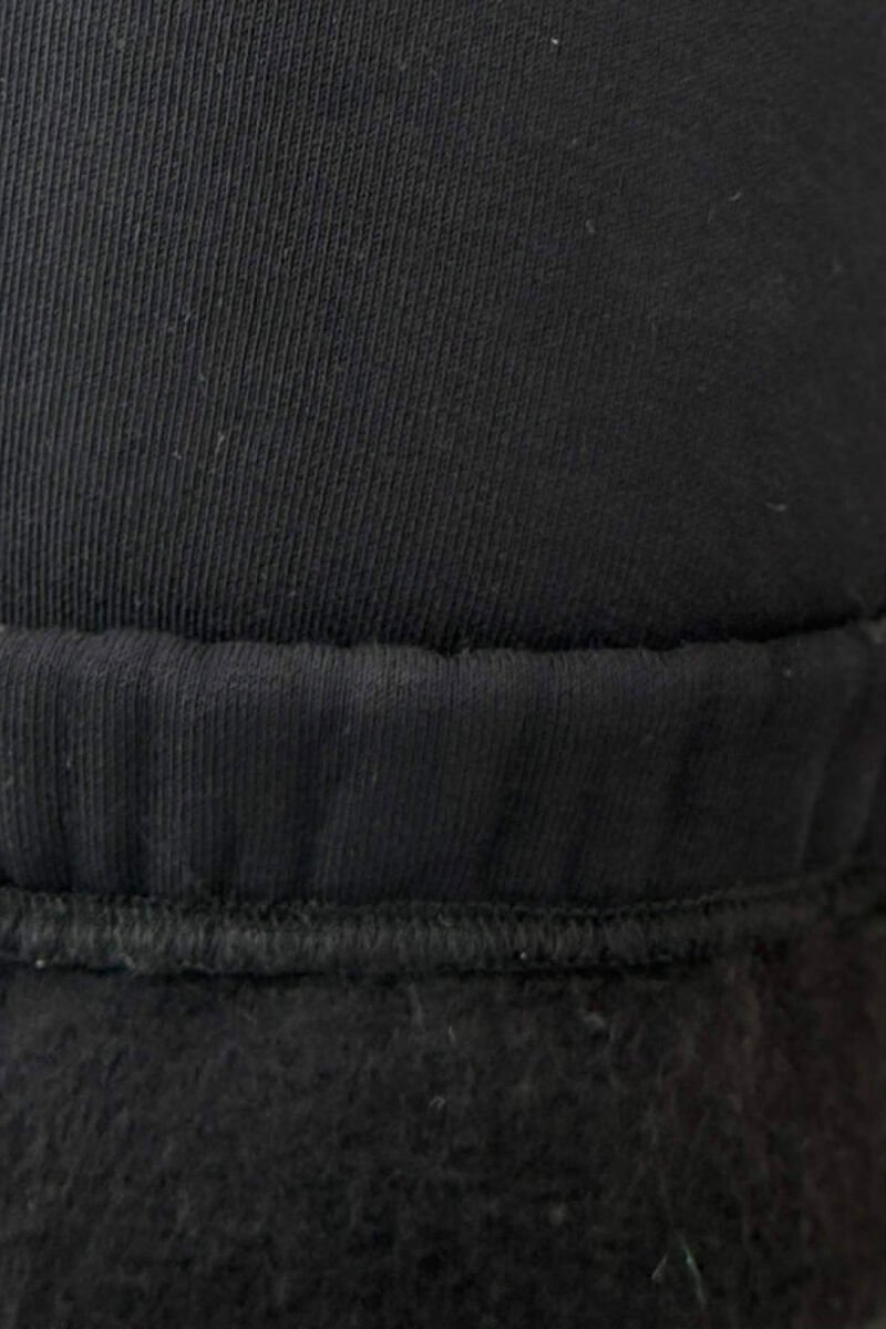 TUTA ME PUSH PËR FEMRA NË NGJYRËN E ZEZË - 5