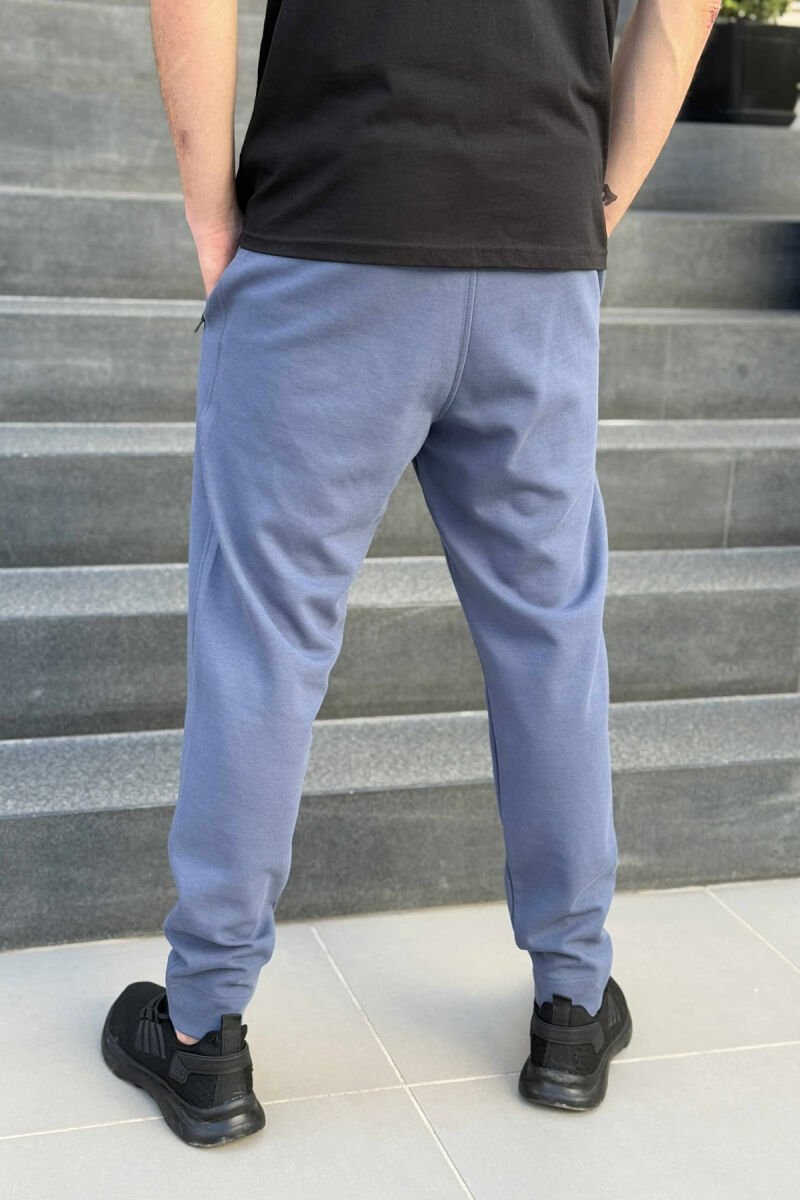 TUTA ME XHEPA ME ZINXHIR DHE LOGO TË VOGËL PËR MESHKUJ NË NGJYRËN BLU - 4