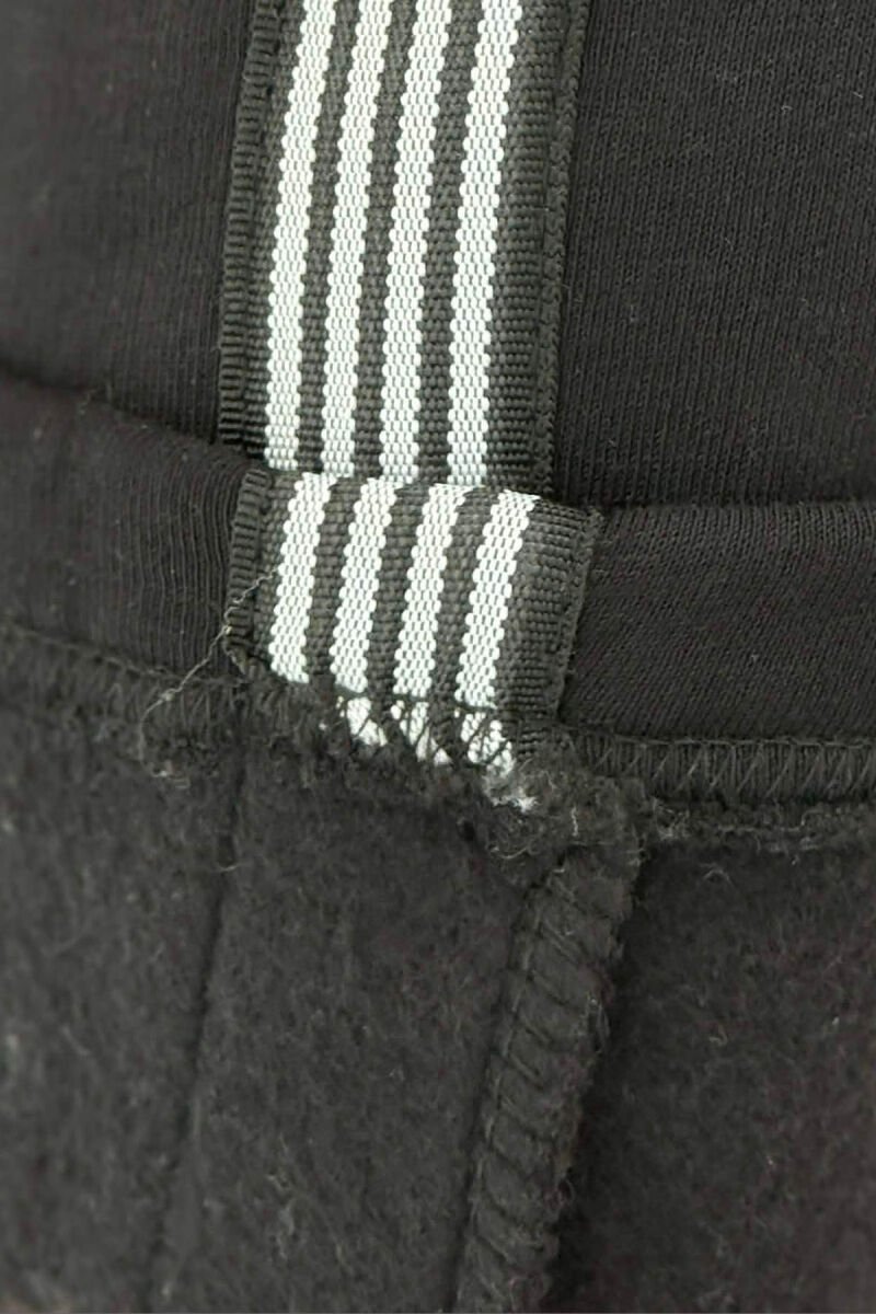 TUTA NJË NGJYRËSHE ME PUSH DHE VIJA PËR FEMRA NË NGJYRË TË ZEZË - 5
