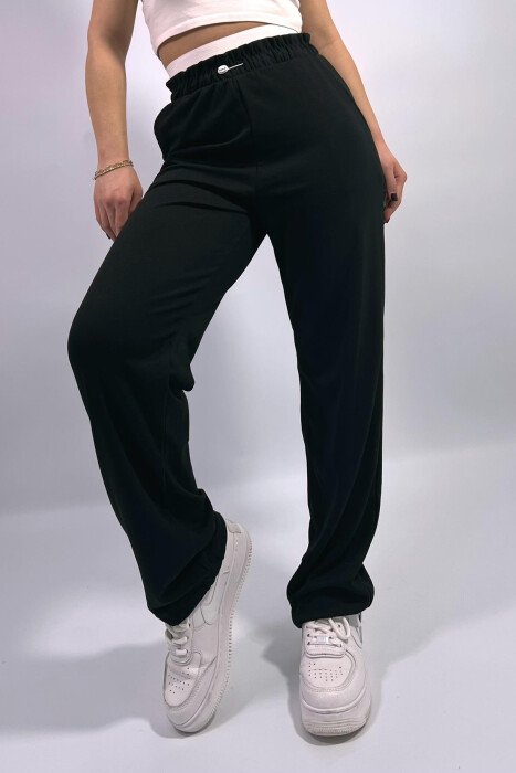 TUTA NJË NGJYRËSHE PËR FEMRA NË NGJYRËN E ZEZË - KLAUDIO FASHION