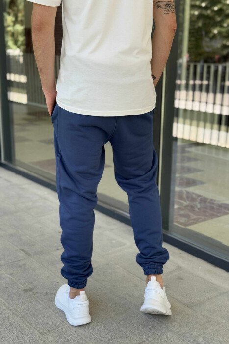 TUTA NJË NGJYRËSHE ME PUSH PËR MESHKUJ NË NGJYRË BLU - 3