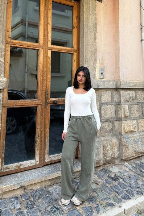 TUTA TE GJERA NJE NGJYRESHE PER FEMRA NE NGJYRE JESHILE - KLAUDIO FASHION