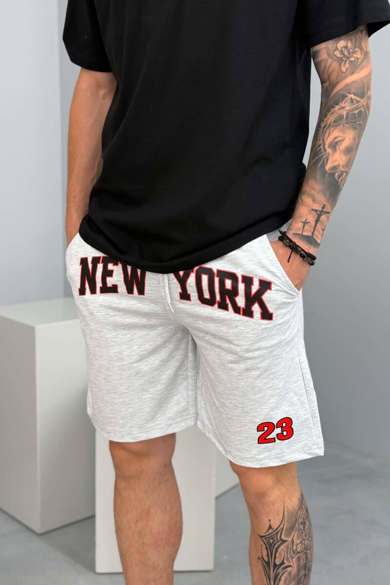 TUTA TE SHKURTRA ME SHKRIME PER MESHKUJ NE NGJYRE GRI TE ZBARDHUR - 2