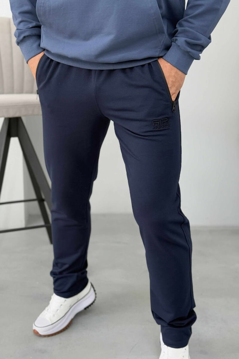 TUTA TË THJESHTA NJË NGJYRËSHE PËR MESHKUJ NË NGJYRËN BLU - 1