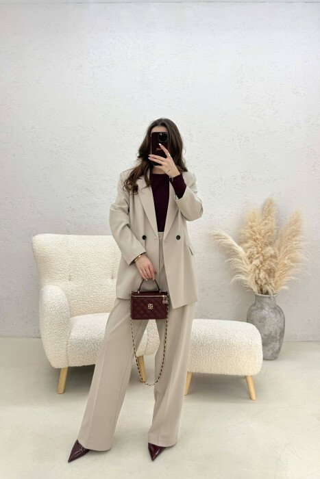 SET NJE NGJYRESH XHAKETE KLASIKE+PANTALLONA PER FEMRA NE NGJYRE BEZHE TE ZBARDHUR - KLAUDIO FASHION