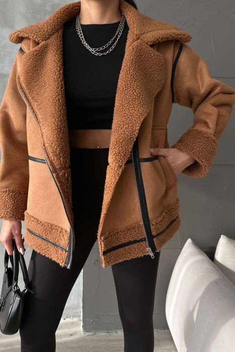 TWO POCKETS AND ZIPPER FLUFFY WOMAN JACKET BROWN/KAFE - 1
