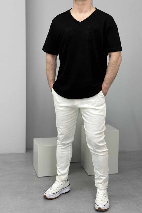 T-SHIRT NJË NGJYRËSH I THJESHTË PËR MESHKUJ NË NGJYRËN E ZEZË 