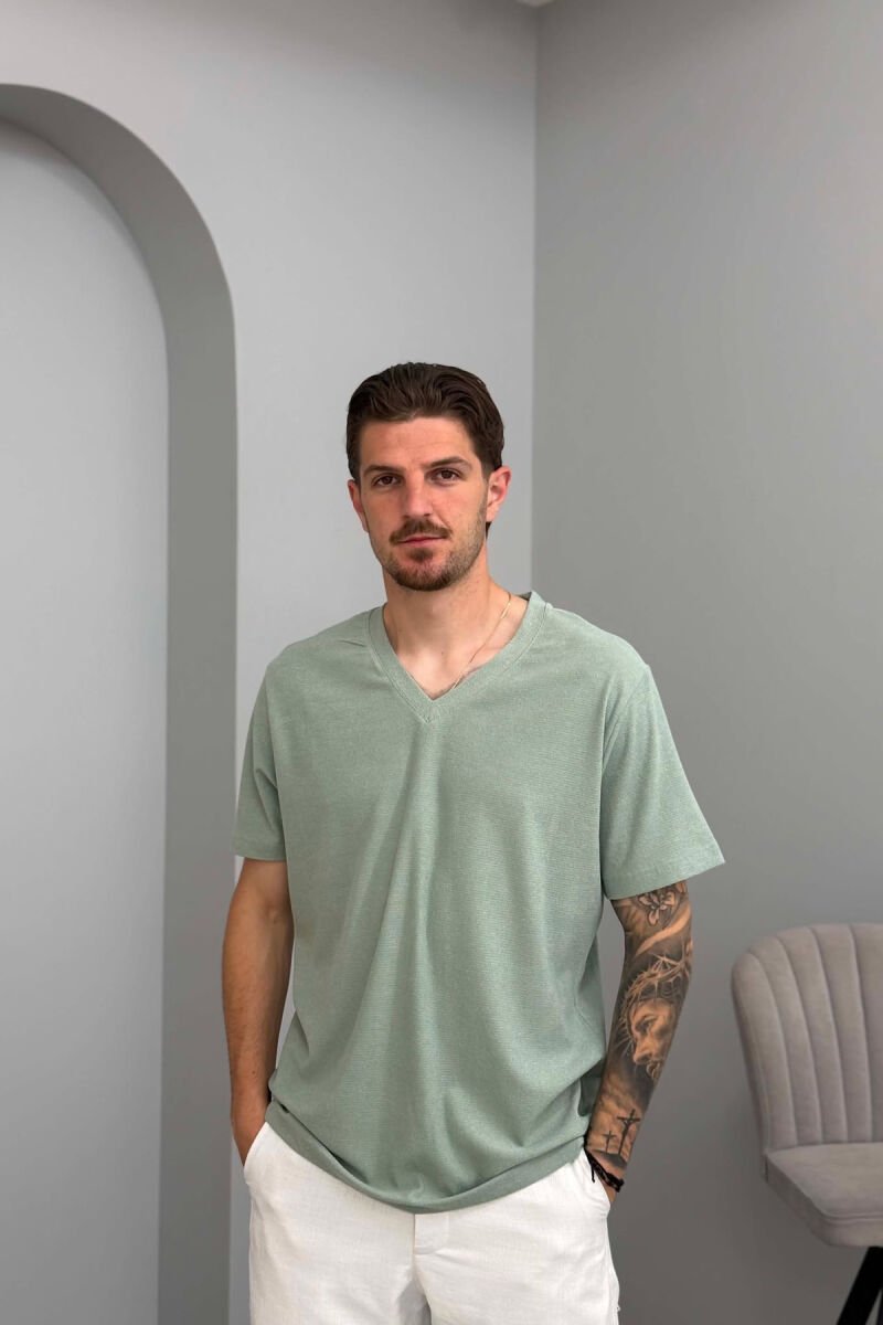 V NECK ONE COLOR MEN T-SHIRT MINT/MENTE - 1