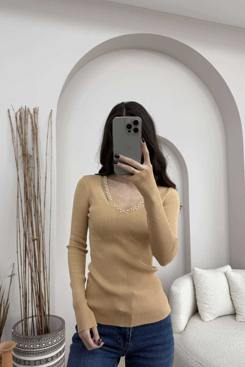 V NECK PEARL DETAILS ONE COLOR WOMEN SWEATER BEIGE/BEZHE - 2