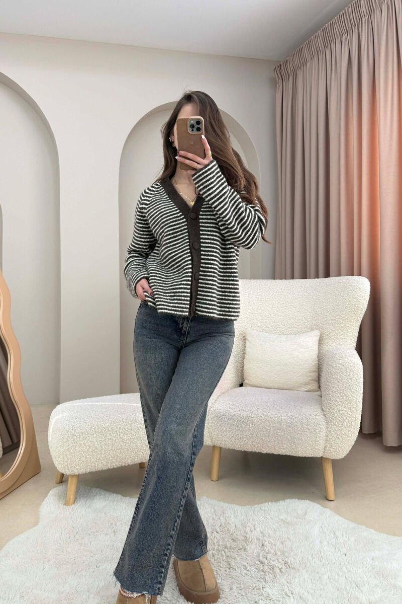 V NECK STRIPE DETAIL WOMAN CARDIGAN BROWN/KAFE - 3