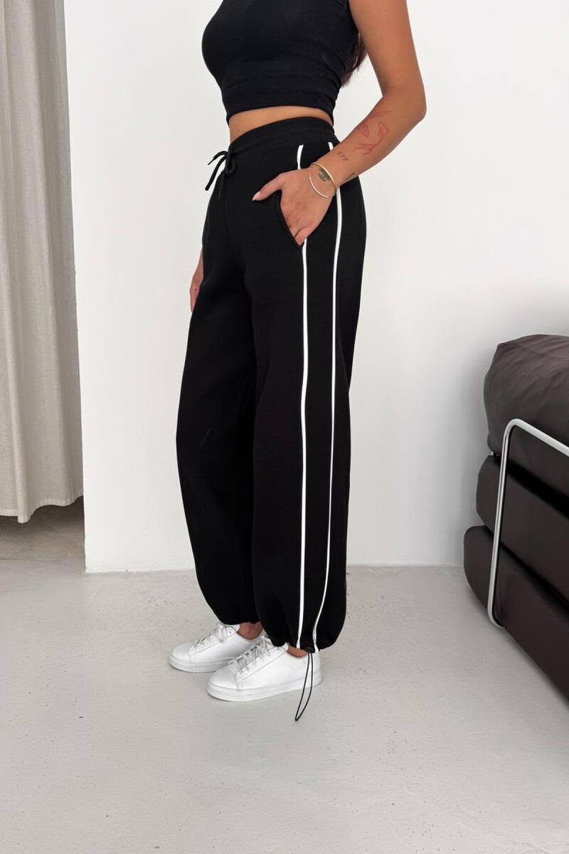 WIDE LEG ONE COLOR FLUFFY WOMAN SWEATPANTS BLACK/ E ZEZE - 4