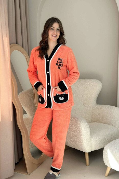 PIZHAME ME BUTONA DHE SHKRIME PËR FEMRA NË NGJYRËN PORTOKALLI - KLAUDIO FASHION