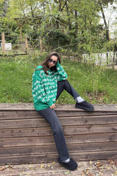 WRITTINGS DESIGN ROUND NECK WOMEN SWEATER GREEN/JESHILE - 1