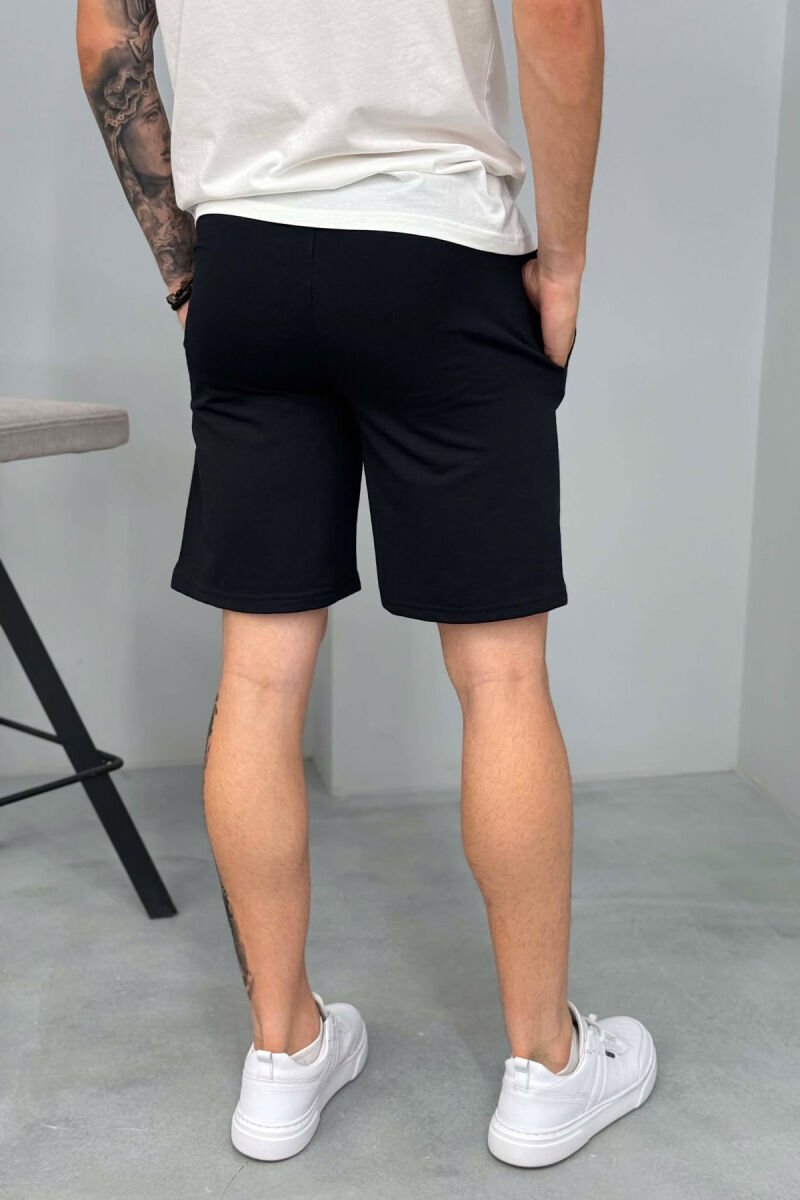 WRITTINGS LACING MEN SHORT SWEATPANTS DARK BLUE/BEE - 3