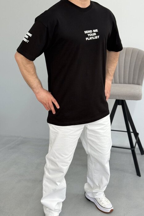 T-SHIRT NJË NGJYRËSH ME SHKRIME PËR MESHKUJ NË NGJYRËN E ZEZË 