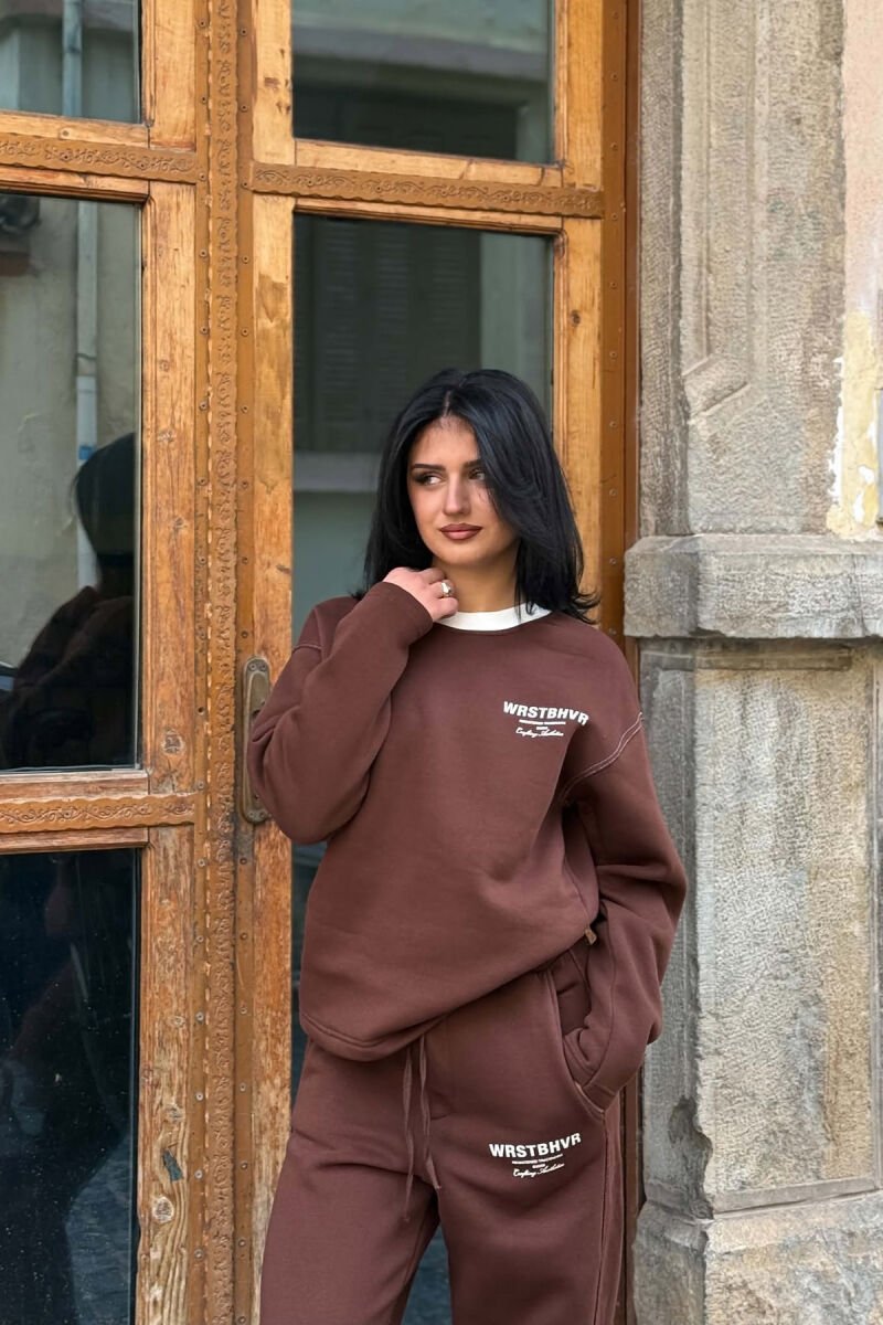 WRITTINGS SWEATSHIRT + SWEATPANTS FLUFFY WOMAN SET BROWN/KAFE - 3