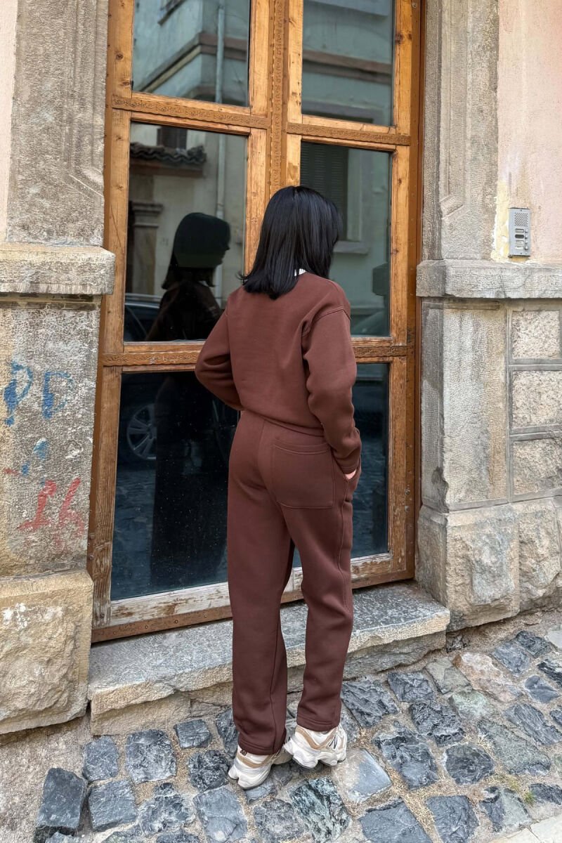 WRITTINGS SWEATSHIRT + SWEATPANTS FLUFFY WOMAN SET BROWN/KAFE - 4