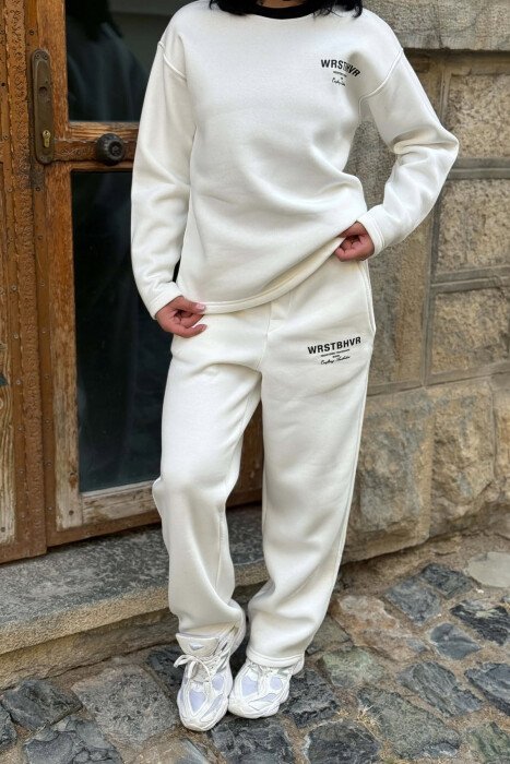 WRITTINGS SWEATSHIRT + SWEATPANTS FLUFFY WOMAN SET WHITE-E BARDHE - 2