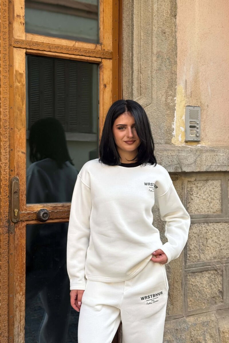 WRITTINGS SWEATSHIRT + SWEATPANTS FLUFFY WOMAN SET WHITE-E BARDHE - 3