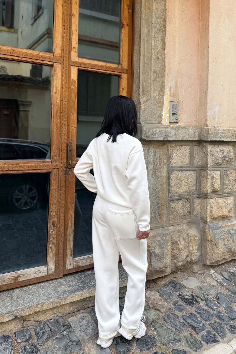 WRITTINGS SWEATSHIRT + SWEATPANTS FLUFFY WOMAN SET WHITE-E BARDHE - 5