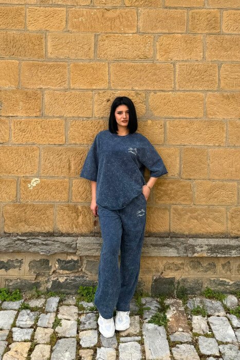 WRITTINGS T-SHIRT + SWEATPANTS WOMAN SET BLUE/BLU - KLAUDIO FASHION