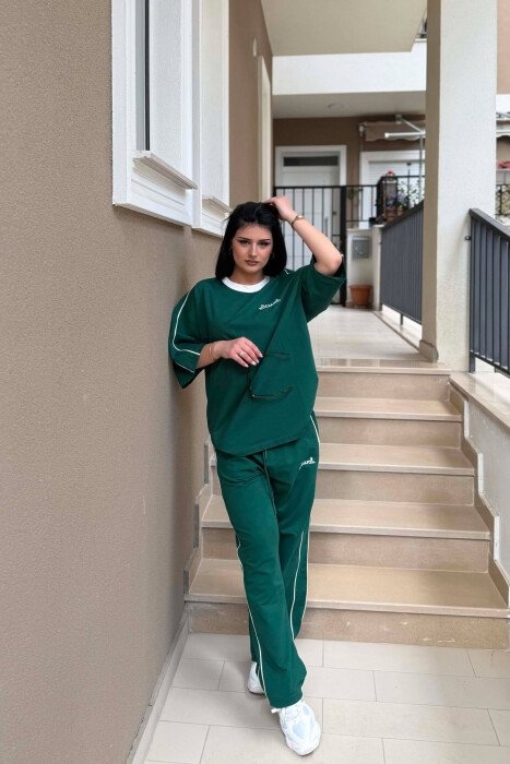 WRITTINGS T-SHIRT + SWEATPANTS WOMAN SET GREEN/JESHILE 