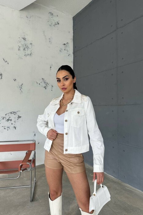 XHAKETË E THJESHTË ME DIZAJN QËNDISJESH PËR FEMRA NË NGJYRËN E BARDHË - KLAUDIO FASHION