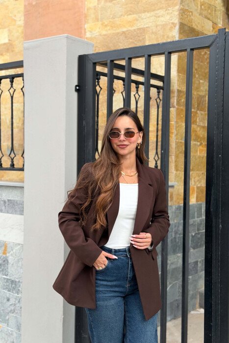 XHAKETE KLASIKE NJE NGJYRESHE PER FEMRA NE NGJYRE KAFE 