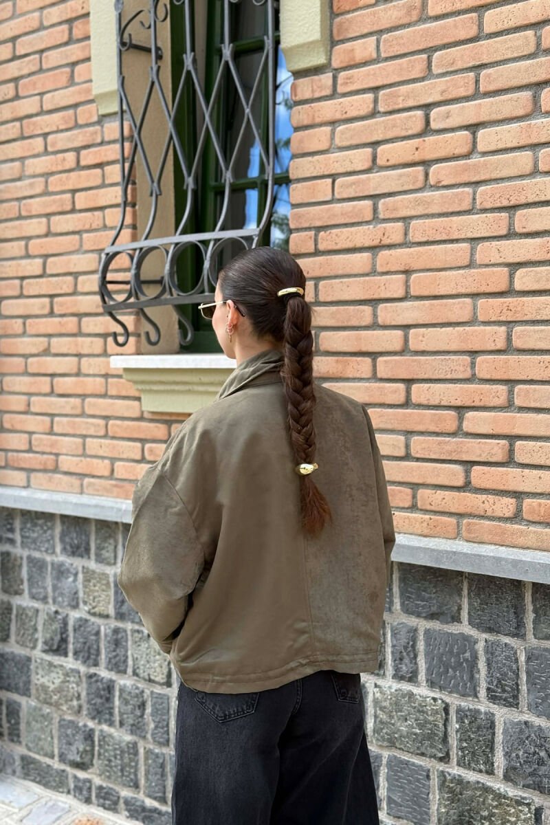 XHAKETE ME BUTONA DHE ZINXHIR PER FEMRA NE NGJYRE JESHILE - 2