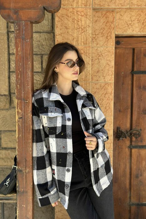 XHAKETË ME DIZJAN KATRORËSH TË PIKTURUAR DHE ME KOPSA PËR FEMRA NË NGJYRË TË BARDHË DHE TË ZEZË - 5