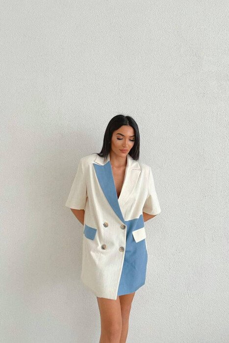 XHAKETË ME MËNGË TË SHKURTRA PËR FEMRA NË NGJYRËN KREM ME BLU - KLAUDIO FASHION