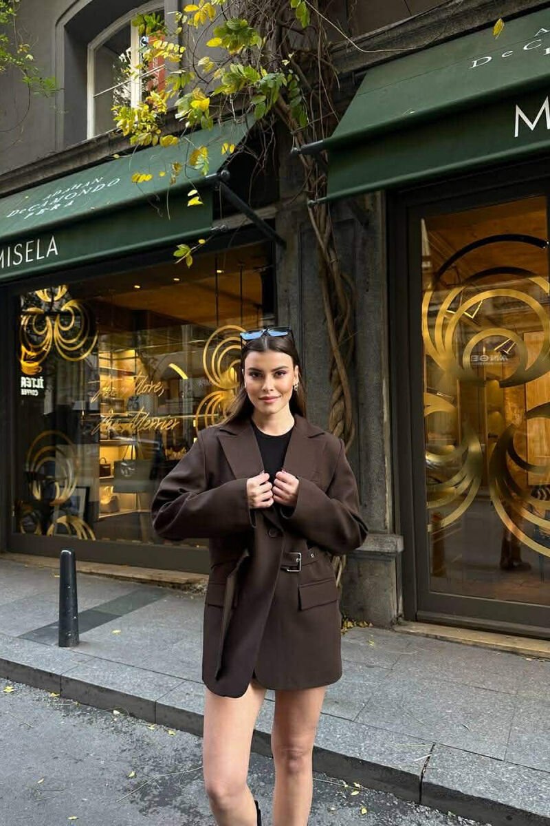 XHAKETE ME RRIP PER FEMRA NE NGJYRE KAFE - 6