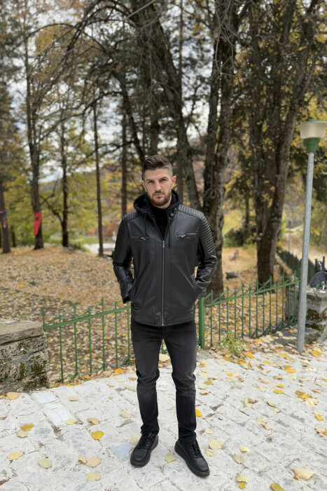XHAKETË NJË NGJYRËSHE LËKURE ME KAPUÇ PËR MESHKUJ NË NGJYRË TË ZEZË - 2