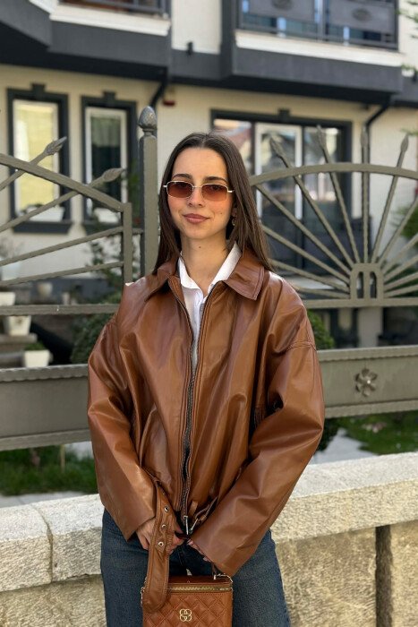 XHAKETË NJË NGJYRËSHE LËKURE PËR FEMRA NË NGJYRË KAFE - 1