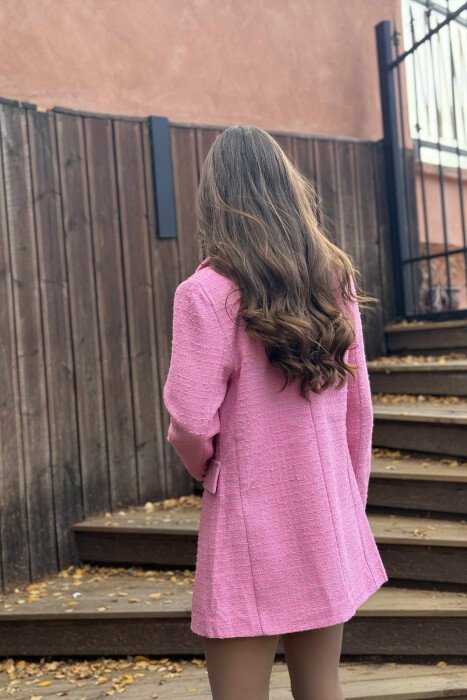 XHAKETE NJE NGJYRESHE ME BUTONA GOLD PER FEMRA NE NGJYRE ROZE - 5