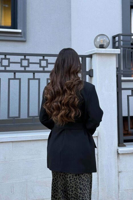XHAKETE NJE NGJYRESHE ME DETAJIN E RRIPIT PER FEMRA NE NGJYRE TE ZEZE - 4