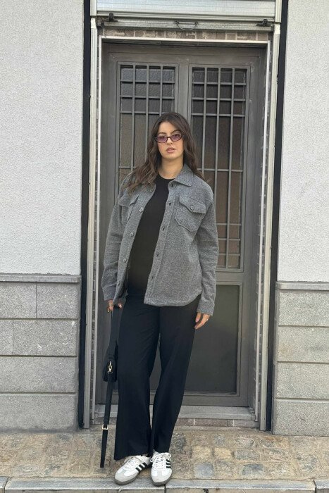 XHAKETË NJË NGJYRËSHË ME DETAJIN E XHEPAVE PËR FEMRA NË NGJYRE GRI TË ERRËT - 5