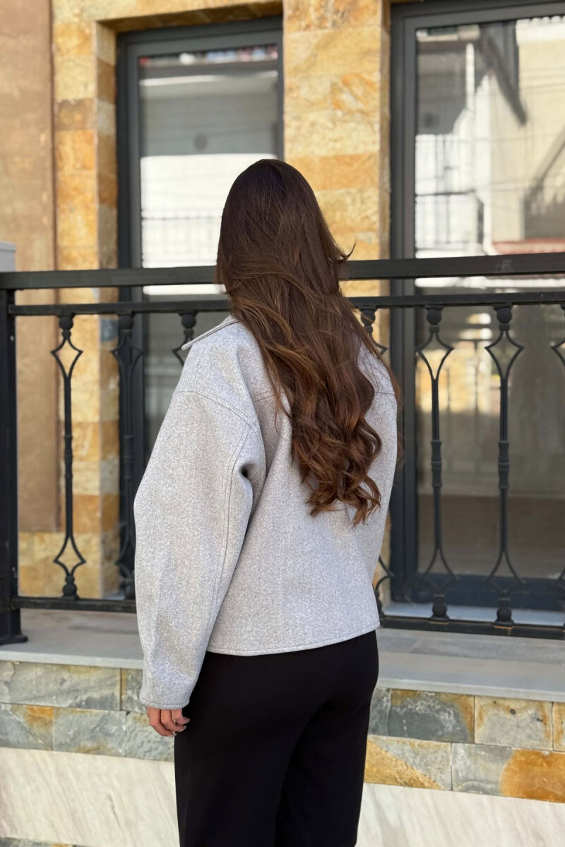 XHAKETE NJE NGJYRESHE ME ZINXHIR PER FEMRA NE NGJYRE GRI - 3