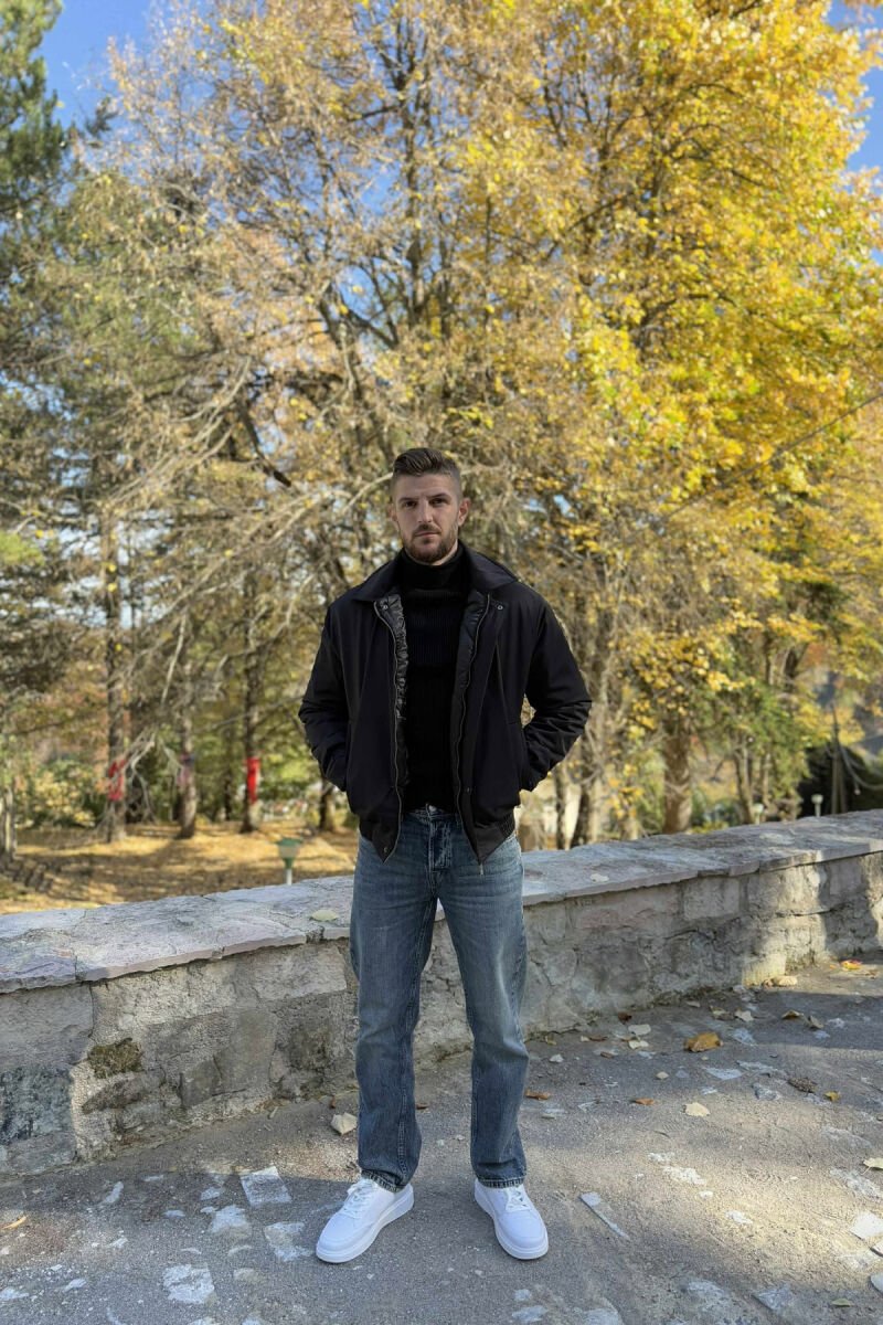 XHAKETË NJË NGJYRËSHE ME ZINXHIR PËR MESHKUJ NË NGJYRË TË ZEZË - 2