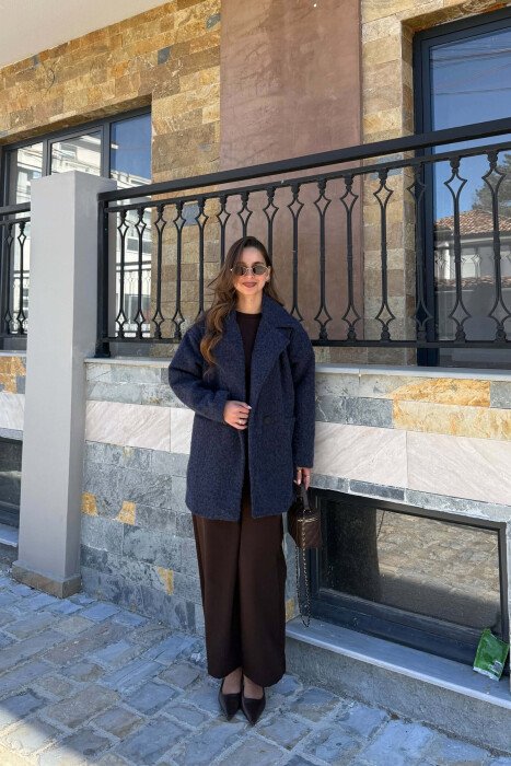 XHAKETE NJE NGJYRESHE PER FEMRA NE NGJYREN BLU - KLAUDIO FASHION