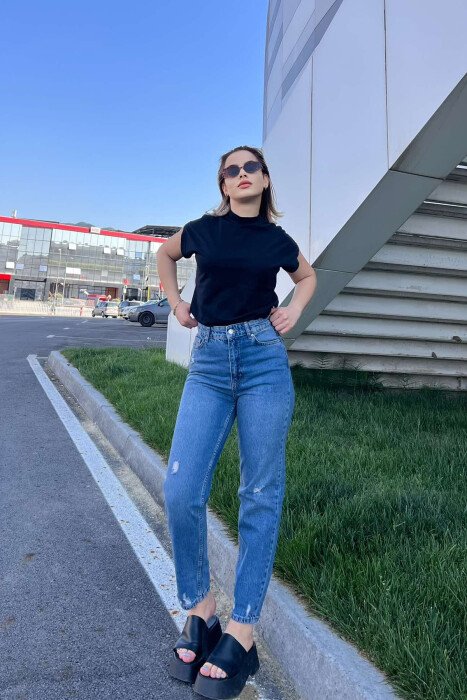 XHINSE TË THJESHTA ME GËRVISHTJE PËR FEMRA NË NGJYRËN BLU - 7