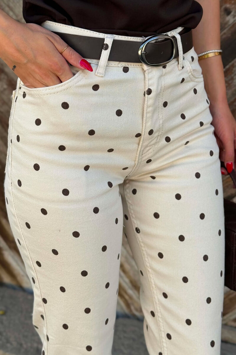 XHINSE ME RRIP ME DETAJE POLKA DOTS PER FEMRA NE NGJYRE KREM - 2