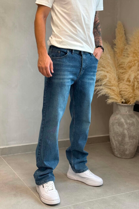 XHINSE NJE NGJYRESHE BAGGY PER MESHKUJ NE NGJYRE BLU - 2